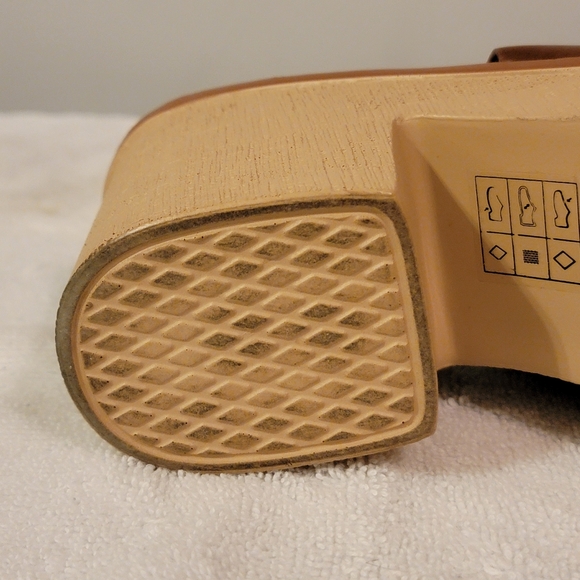 Pierre Dumas Sling Back Wedge Platform Sz 9 Brown Leather - Picture 9 of 12